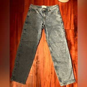 Abercrombie kids girls size 15/16 mid rise boyfriend style